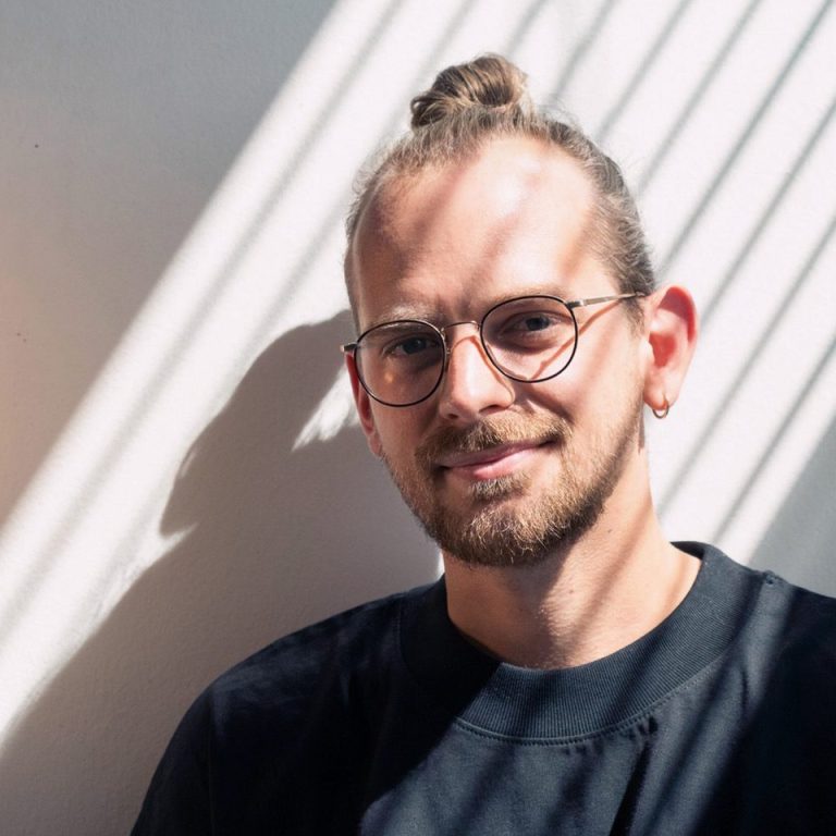 Andi Smolen Portrait