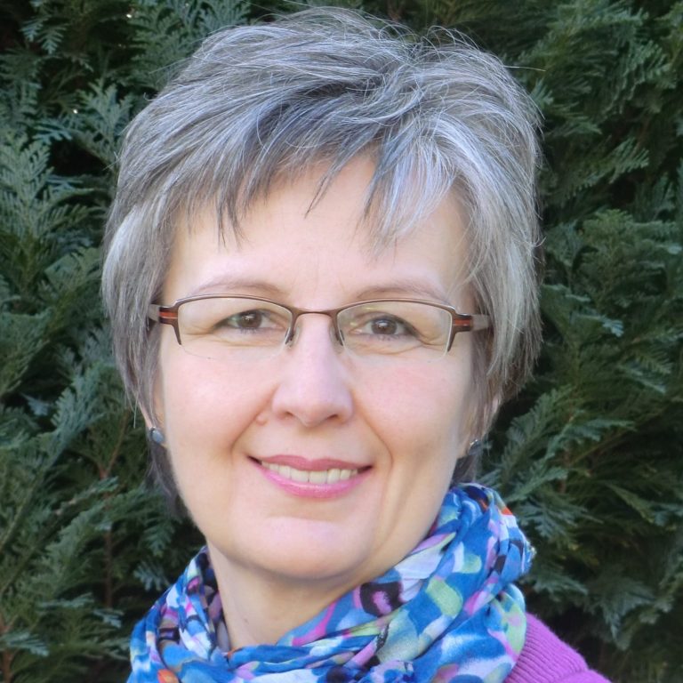 Sabine Theis Portrait